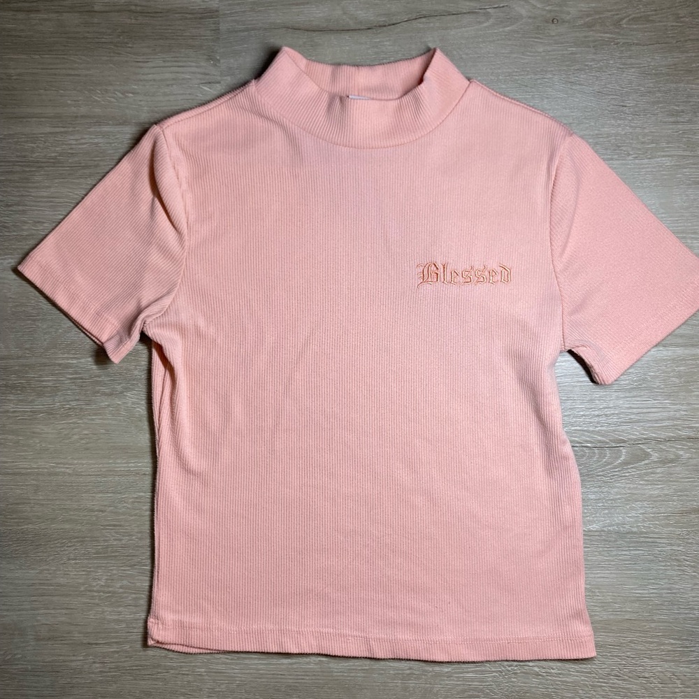 Women’s Charlotte Russe ribbed blessed top